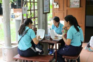 62. [30/08/60] นักศึกษาโปรแกรมวิชาการประถมศึกษา ชั้นปีที่ 4 รหัส 57 ศึกษาดูงานแหล่งเรียนรู้ทางวัฒนธรรม จังหวัดพิษณุโลก